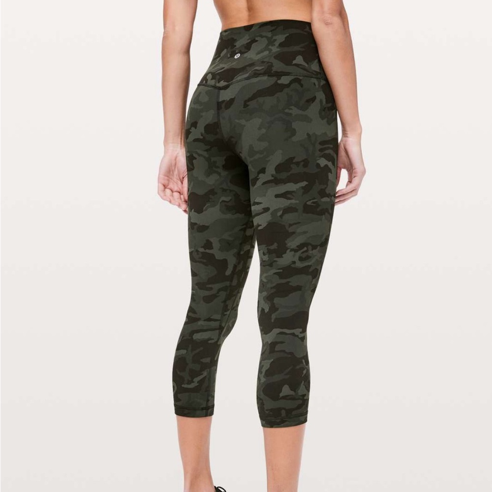Lululemon align crop